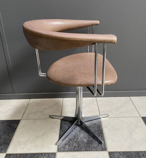 Image 1 of Ensemble de 4 chaises pivotantes style Borje Johansen années 1970