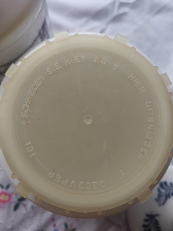 Image 1 of Zeldzame Set Vintage Zwarte Kat / Chat Noir Melkglazen Voorraadpotten – Nieuwstaat!