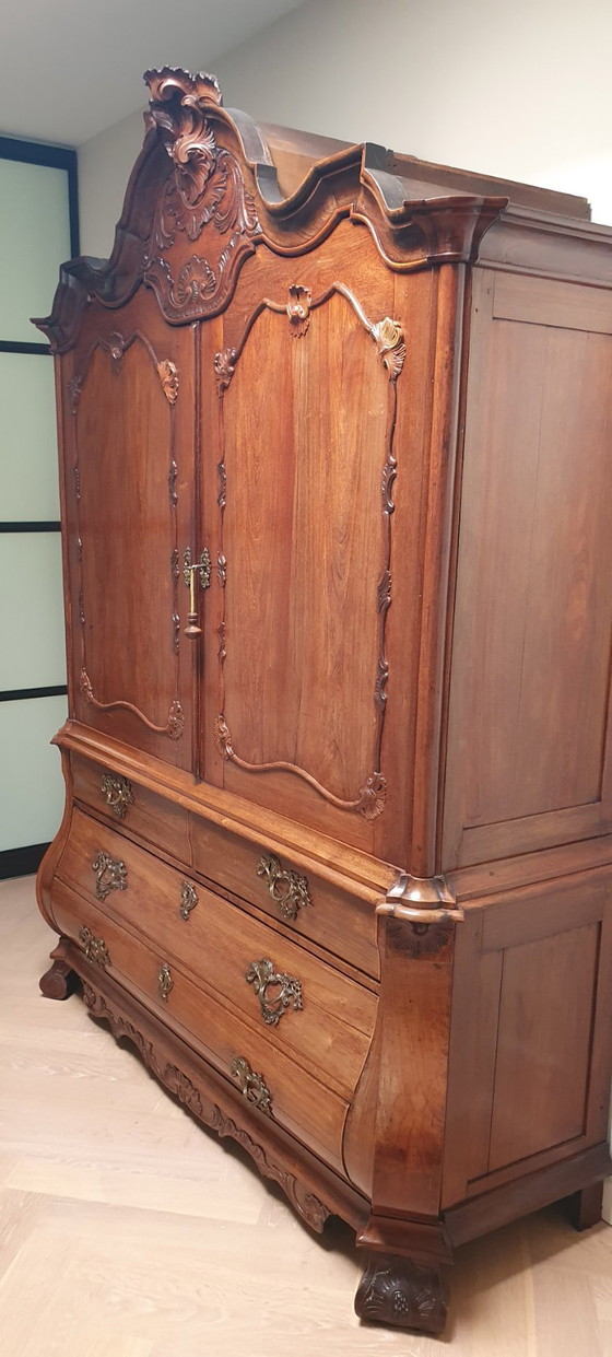 Image 1 of Antiek Hollandse gebogen kabinet (17e eeuw) 