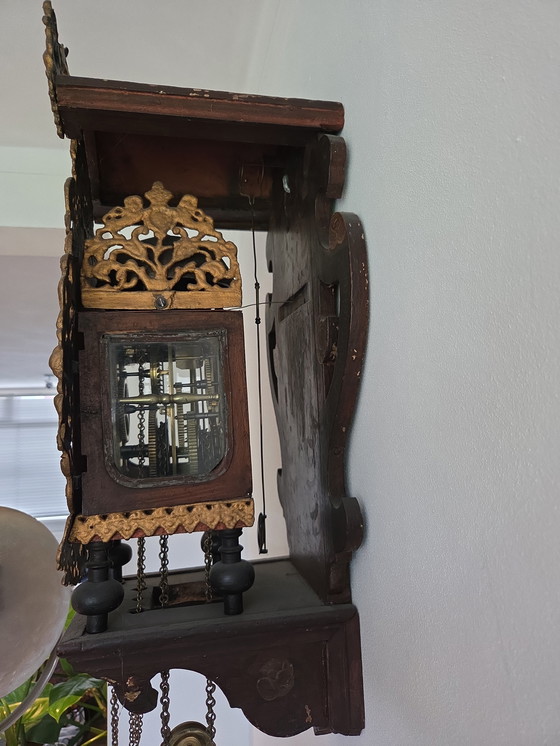 Image 1 of Friese stoelklok