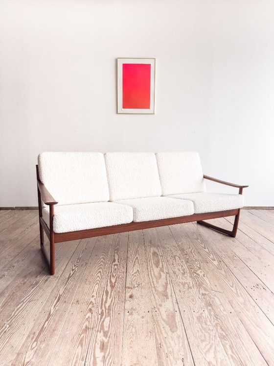 Image 1 of Sofa FD 130 by Peter Hvidt for France and Daverkosen, Teak