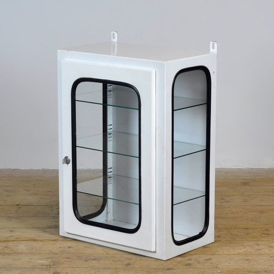 Image 1 of Armadietto medico d'epoca, anni '70