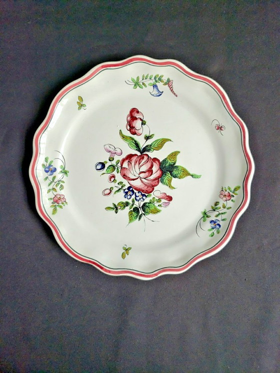 Piatto in maiolica dell'Est Lunéville. Decorazione floreale dipinta a mano. – Stoviglie, Ceramica (photo 2 of 6)