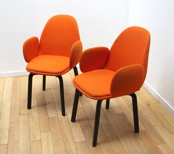 Image 1 of Pair of JH30 chairs, Fritz Hansen