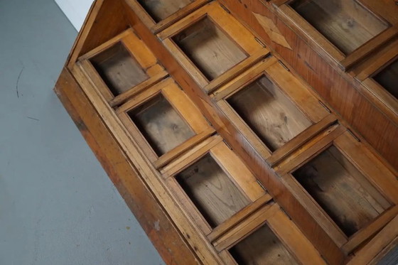 Image 1 of Antiguo mueble de mercería holandés de gran tamaño, fabricado en madera de haya, década de 1920/1930