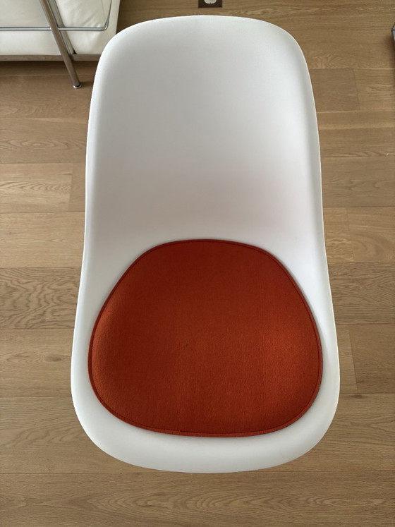 7x Vitra Eames DSR Chair – Dining chairs, Metal, Plastic (photo 3 of 6)
