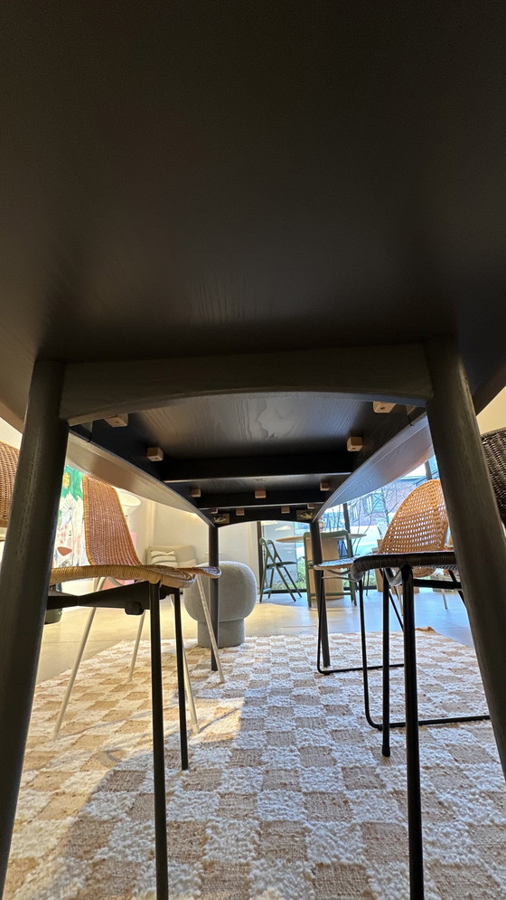 Image 1 of Tavolo da pranzo Jari Ellipse