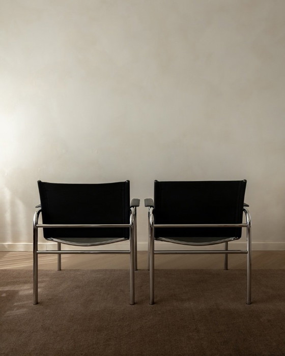 Image 1 of Vintage Bauhaus Klinte loungestoelen van chroom en zwart leer, ontworpen door Tord Björklund voor IKEA, jaren 80, set van 2.