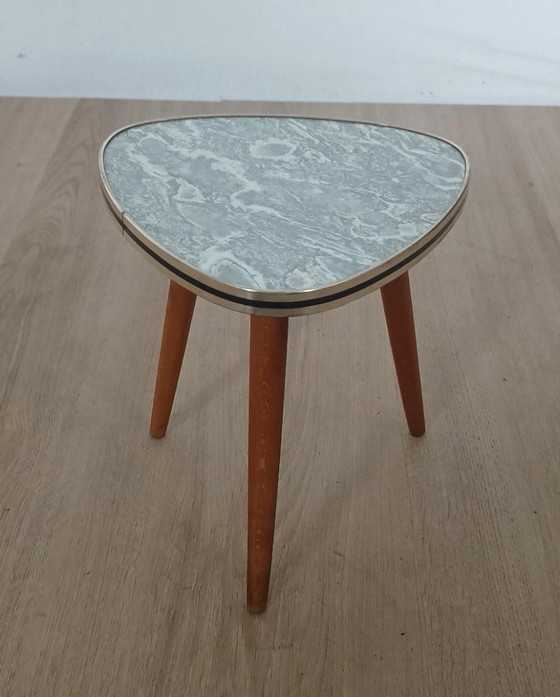 Image 1 of Beistelltisch aus den Fünfzigern