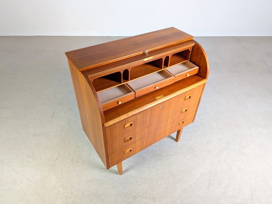 Image 1 of SMI Egon Ostegaard, cassettiera segretaria di metà secolo, in teak vintage