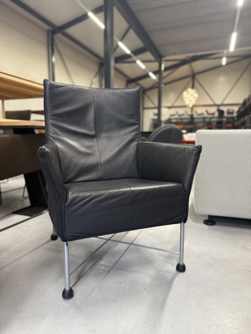 Fauteuil Montis Charly en cuir noir
