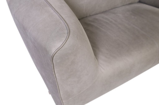 Pode Marv Loveseat