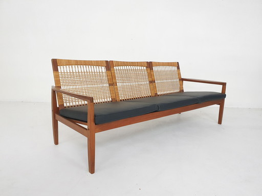 Hans Olsen for Brdr Juul Kristensen, Rattan Backed Sofa, Denmark 1950s