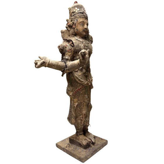 Esculturas monumentales de templo Venugopala Krishna del sur de la India – Siglo XVIII – Madera con – Wood (photo 3 of 10)