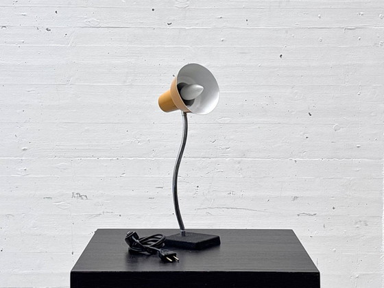 French vintage table lamp in Mid-Century Modern style, 1960s/70s – Metal (photo 4 of 17)