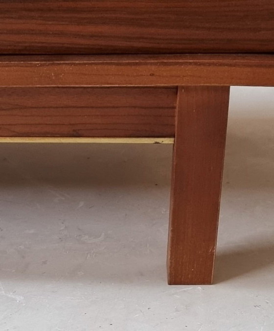 Image 1 of buffet du milieu du siècle