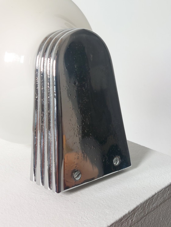 Image 1 of Vintage Wandlampe Milchglas Chrom Art Deco 