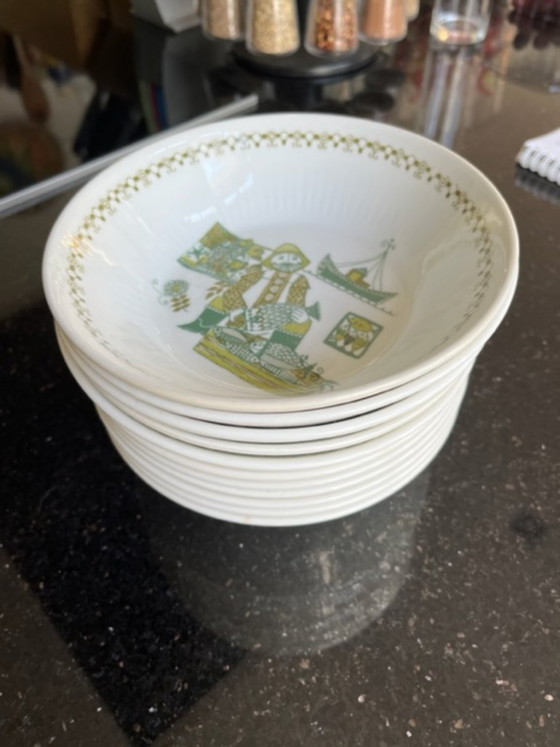 Beautiful 129-piece Figgjo Flint "Market" Crockery, Turi Design, Porcelain, Multi Color (photo 14 of 22)