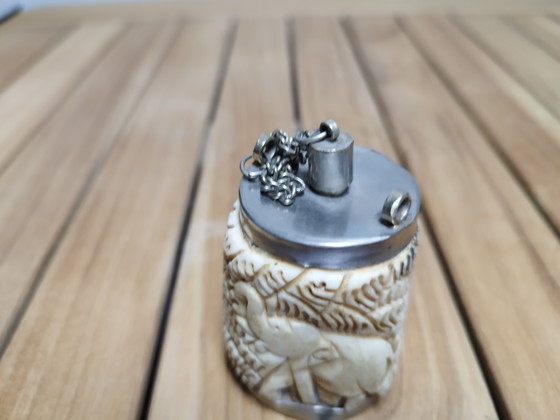 Image 1 of Antique snuff bottle