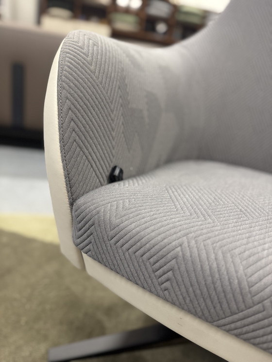 Image 1 of Fauteuil Relax Montis Marvin en cuir Myra latte et tissu Mizmaze