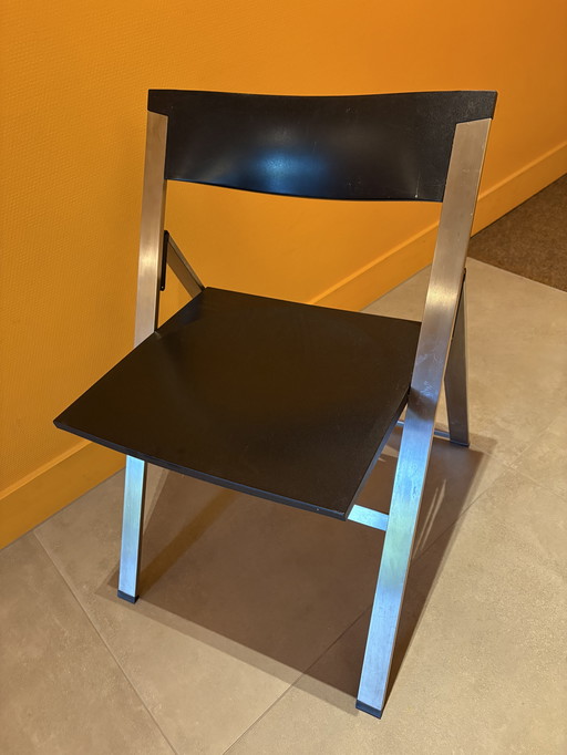 Pila chair designed by Peretti for Castelli