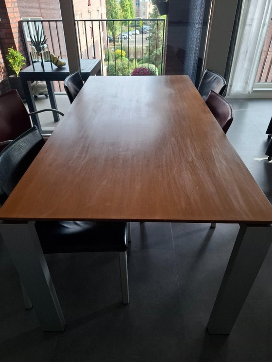 Uitschuifbare eettafel met houten blad en RVS onderstel, Arco Graphic eettafel, Metaal, Bruin, Modern (foto 6 van 6)