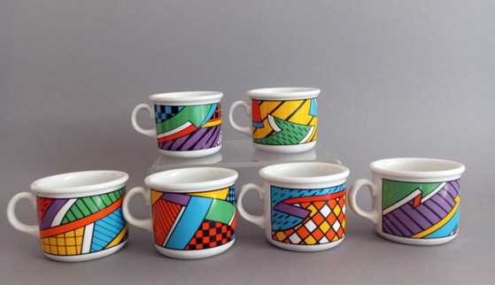 Image 1 of 6 abstrakte/postmoderne Kaffeetassen, IPA, Italien, 1990er Jahre – selten!
