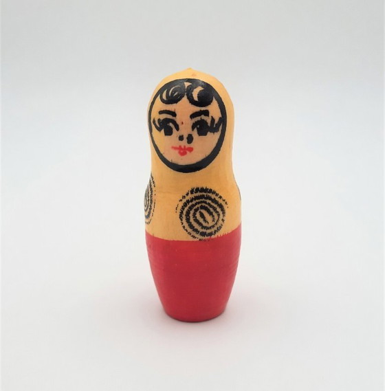Image 1 of Autentiche bambole Matrioska tinte a mano – Set completo di 5