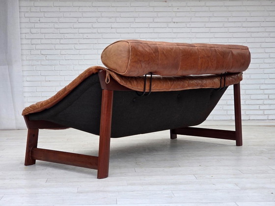 Image 1 of Anni '70, design norvegese di Jan Erik Lindgren, divano a due posti modello "Amazon".