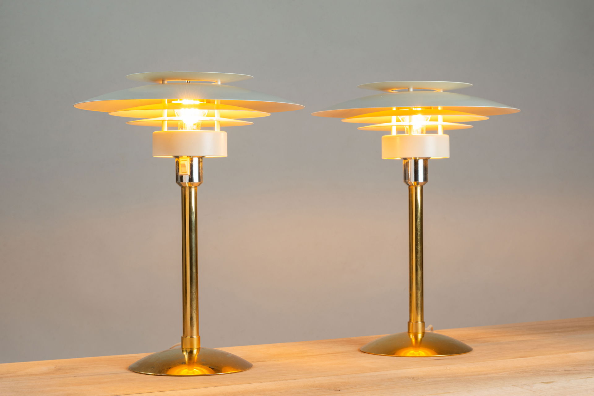 Studio table hot sale lamps