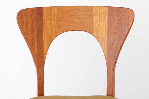 Sedia da pranzo danese di metà secolo in teak di Niels Koefoed Peter, anni '70