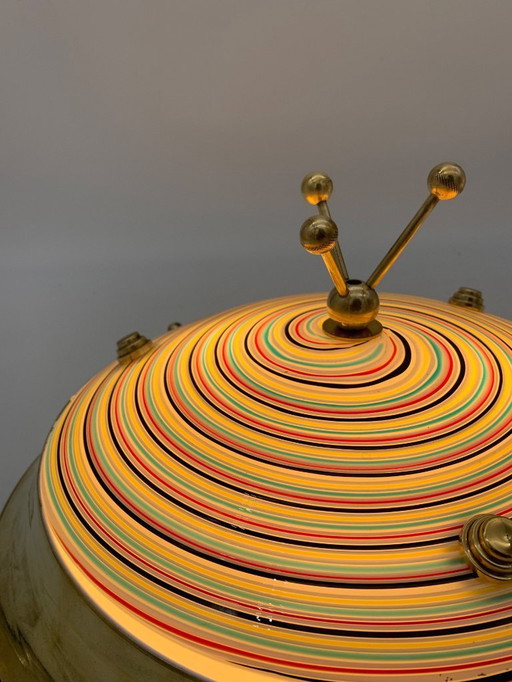 Enkele plafondlamp-applicatie toegeschreven aan Effetre, gemaakt in Italië