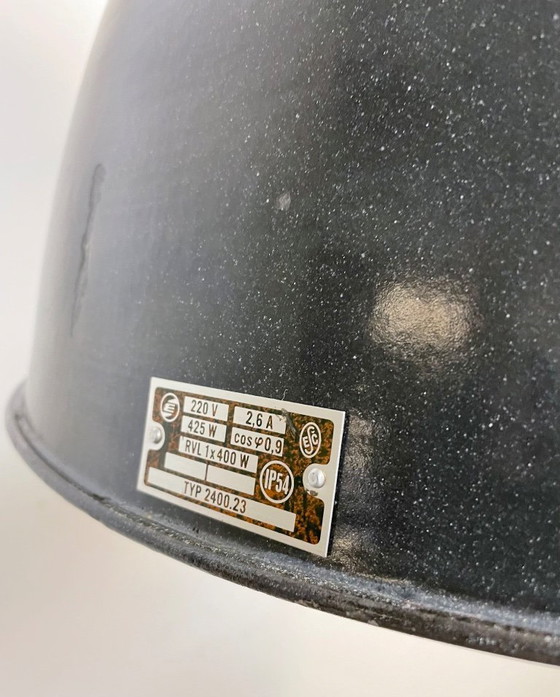 Image 1 of Große industrielle Emaille-Fabrik-Hängeleuchte von Elektrosvit, 1960er Jahre