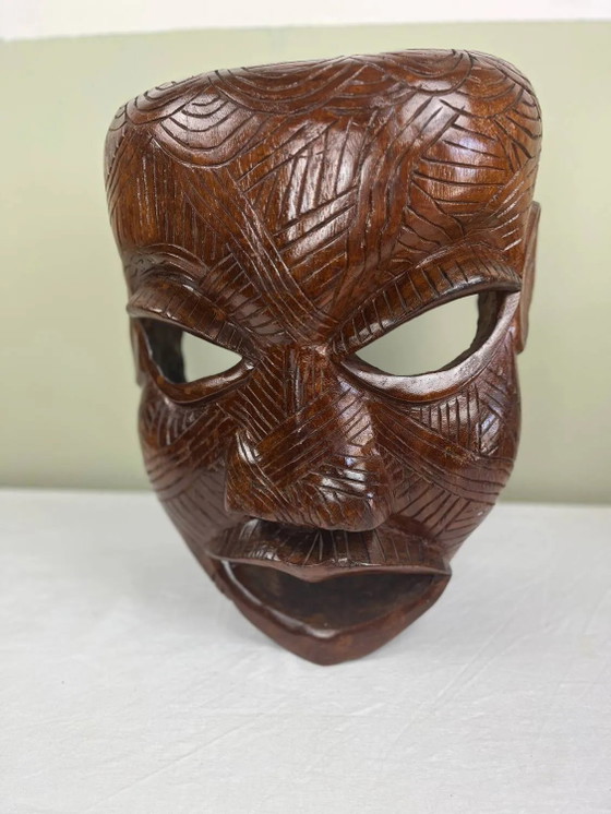 Handgefertigte afrikanische Maske – Wanddekoration, Wood (photo 9 of 14)