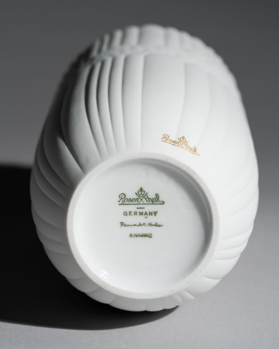 Image 1 of Rosenthal Anemone Porseleinen Trio Grote Vazen met Doos met Deksel van Rosemonde Nairac