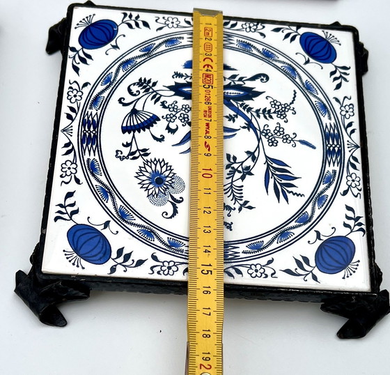 Image 1 of Four framed ceramic tiles – Delft/Makkum style – Hand-painted – Netherlands, 20th century