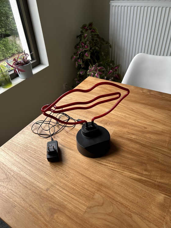 Image 1 of Lampada a LED a forma di bacio