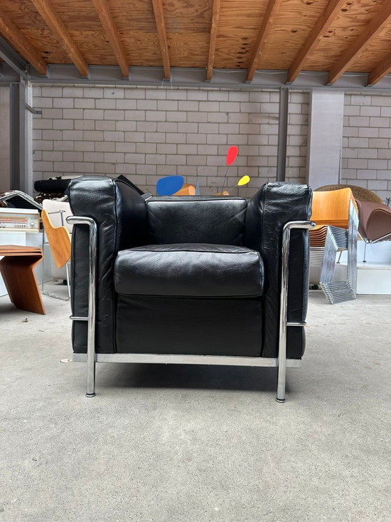 Image 1 of Cassina LC2 Stuhl von Le Corbusier, Pierre Jeanneret & Charlotte Perriand (Lagerbestand: 2)