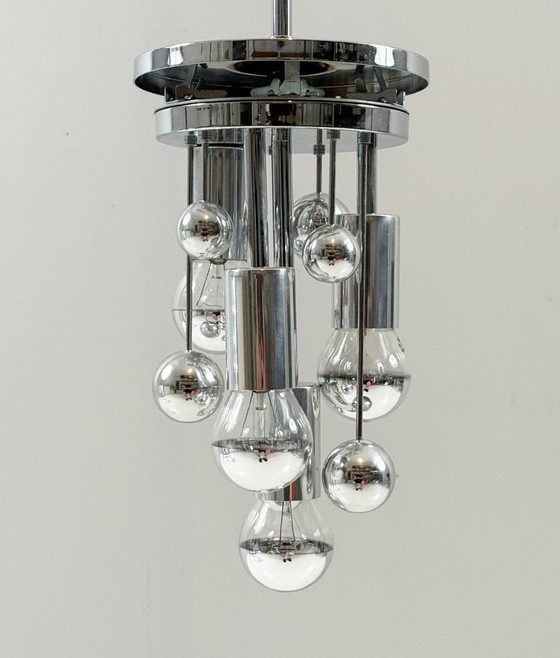 Image 1 of Hanglamp in ruimtetijdstijl uit de jaren 70, model “8926” 'Big Ball' van DORIA, Duitsland.