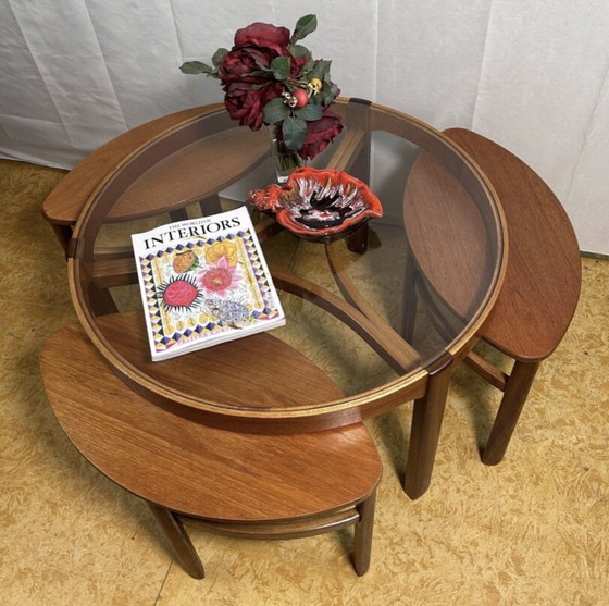 Image 1 of Tavolino da caffè Trinity in teak, stile retrò vintage di metà secolo, di Nathan, del 1960.
