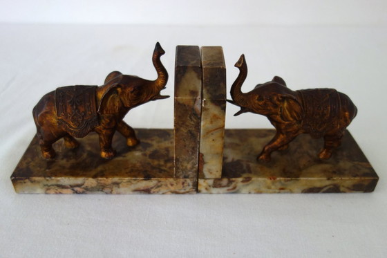 Image 1 of Coppia di fermalibri vintage a forma di elefante in marmo e oro