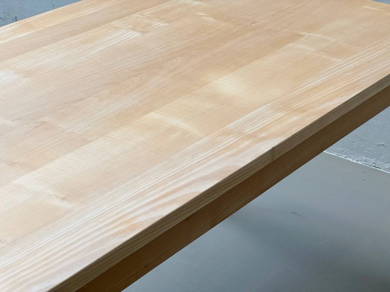 Image 1 of Elegant maple dining table, early 2000s