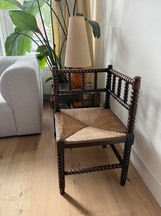 Image 1 of Sedia angolare Bobbin in rovere antico