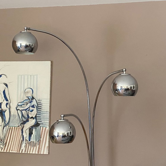 Lampada da terra Muguet di Goffredo Reggiani. 1970. – Lampade da terra, Metal, Plastic (photo 7 of 8)