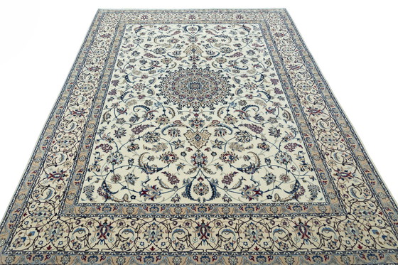 Image 1 of Handgeknoopt Perzisch tapijt Nain 9La 347 x 250 cm