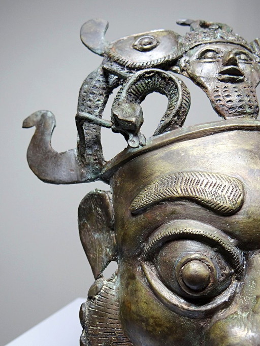 Masque Africain en Bronze vintage Bamoun, Cameroun