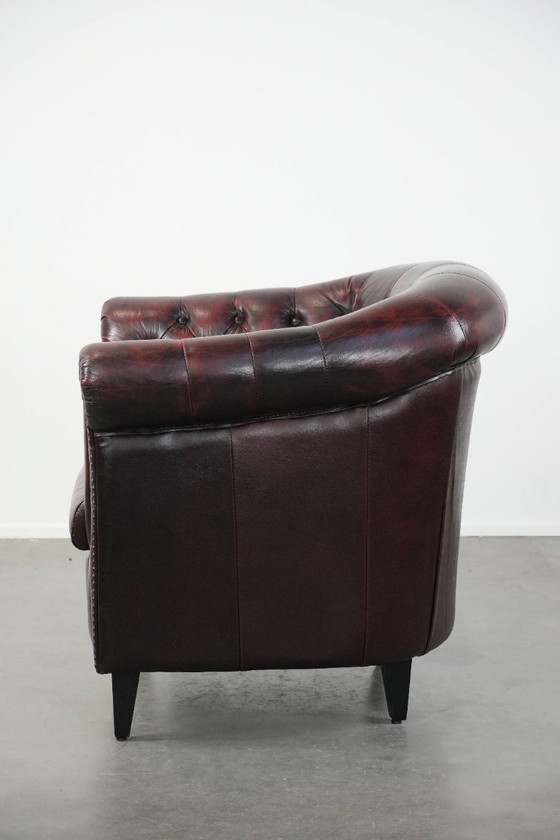 Image 1 of Fauteuil club Chesterfield en cuir de vachette de style anglais classique