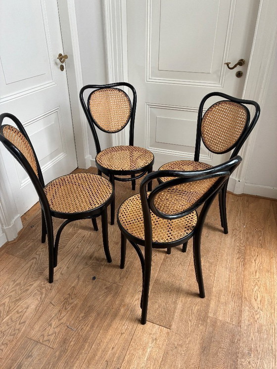 Image 1 of 4x Thonet Nr. 5 Stühle von ZPM Radomsko