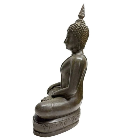 Antiguo Buda Sukhothai de Bronce Tailandés del Siglo XIX – Fundición Pesada Premium (47.5 cm / 12.6 kg) (photo 7 of 11)
