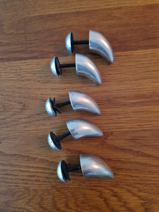 5 pomos para puertas de armario Philippe Starck